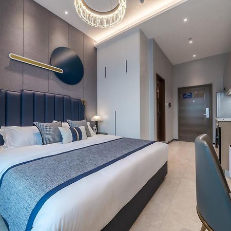 Boruisi Plaza Residence Apartment - Shenzhen Futian Convention & Exhibition Center Экстерьер фото