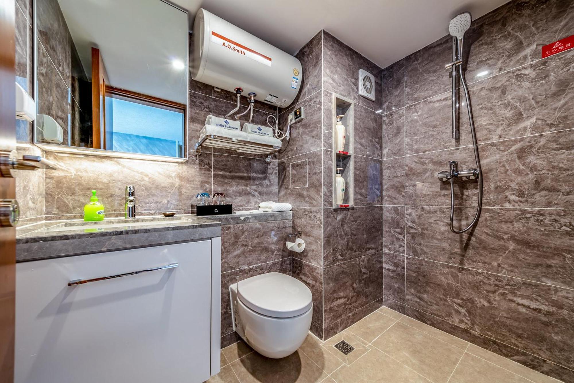 Boruisi Plaza Residence Apartment - Shenzhen Futian Convention & Exhibition Center Экстерьер фото